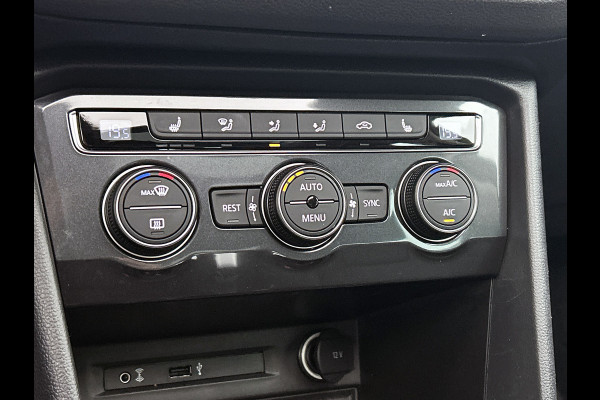 Volkswagen Tiguan 1.4 TSI ACT Comfortline | 150PK | PANORAMISCH DAK | 1e eigenaar | NL-Auto | Massage | StoelverW | Lane ass | ETC