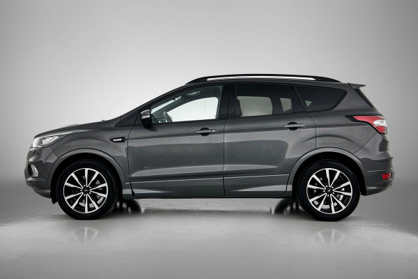 Ford Kuga 1.5 EcoBoost Vignale(Zeer goed OnderH, Trekhaak, Camera, Stoel Verwarming, Navigatie, PDC, Etc)