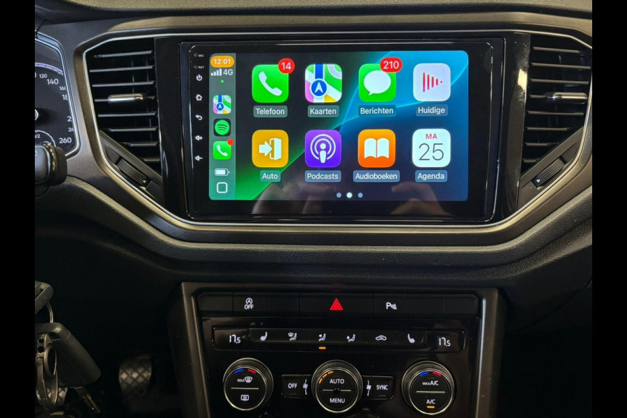 Volkswagen T-Roc 1.0 TSI Style - Navigatie/Apple Carplay I Airco I LED I PDC I Comfort pakket I Sport velgen I Dealer onderhouden