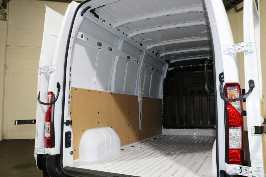 Renault Master 2.3 dCi 135pk L3 H2