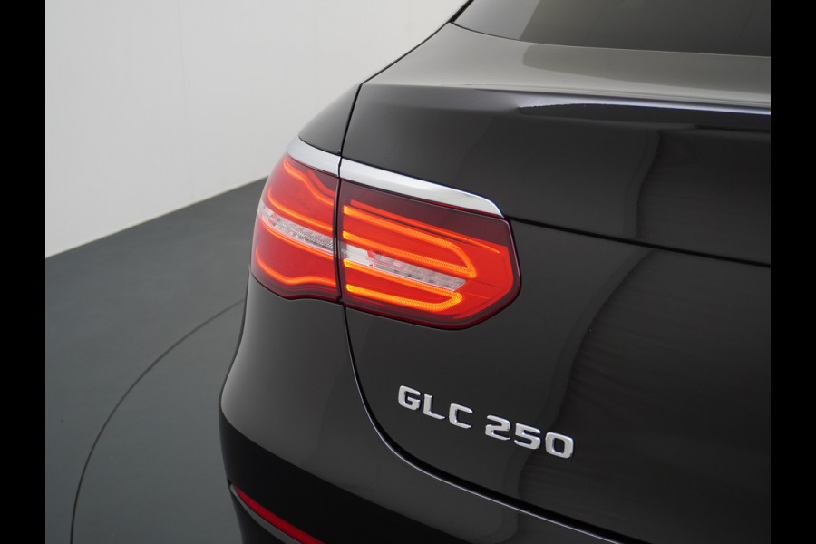 Mercedes-Benz GLC Coupé 250 4MATIC AMG line | Schuifdak 360 Camera