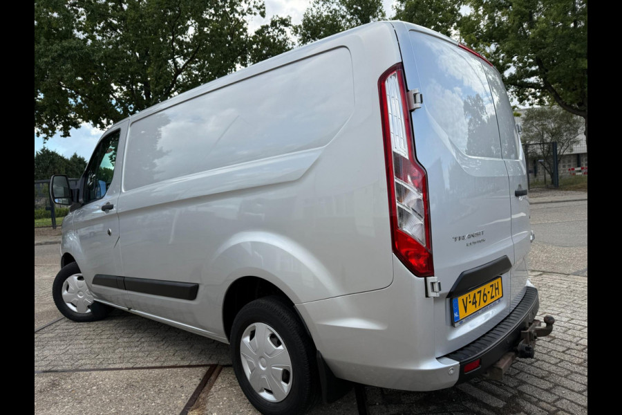 Ford Transit Custom 280 2.0 TDCI FACE+ 131PK LEDER LED CARPLAY 3-PERS NETJES