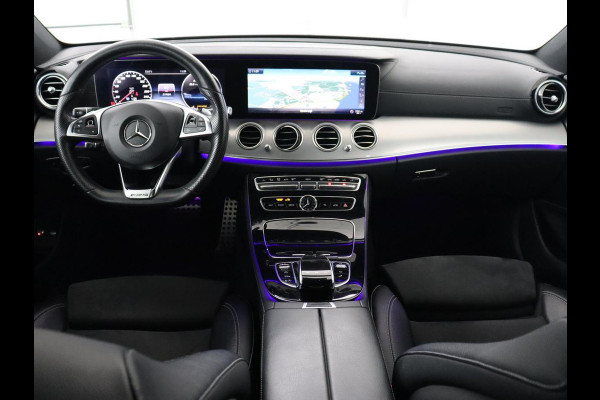 Mercedes-Benz E-Klasse 220d Business Solution AMG | Stoelverwarming | Trekhaak | Camera | Carplay | Widescreen | Half leder | Navigatie | Full LED