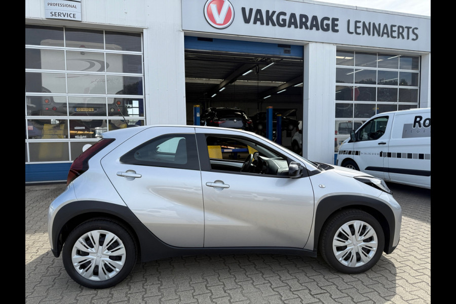 Toyota Aygo X 1.0 VVT-i S-CVT Play Automaat