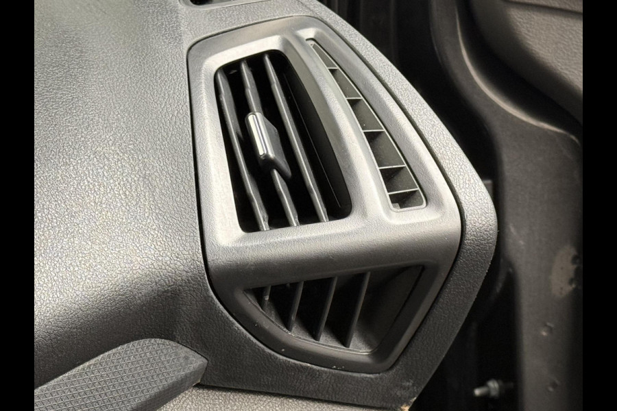 Ford Transit Connect 100 pk L2 Trend Navi Airco Trekhaak Cruise Control PDC Achter Camera 3-zits