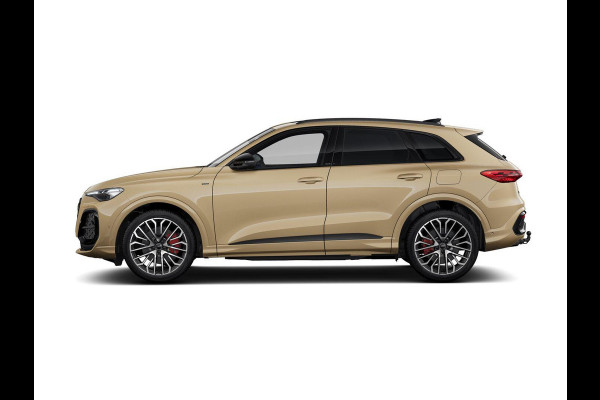 Audi Q5 2.0 TFSI e-hybrid quattro S edition Competition | Mmi experience pro | Glazen panoramadak | Tech plus | Privacy glas |
