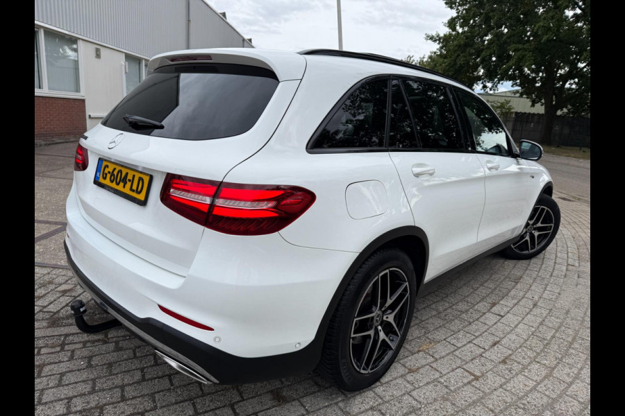 Mercedes-Benz GLC 250 4MATIC AMG Premium Plus PANO LEER LUXE NAP NETJES