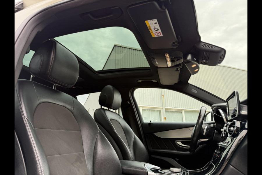 Mercedes-Benz GLC 250 4MATIC AMG Premium Plus PANO LEER LUXE NAP NETJES