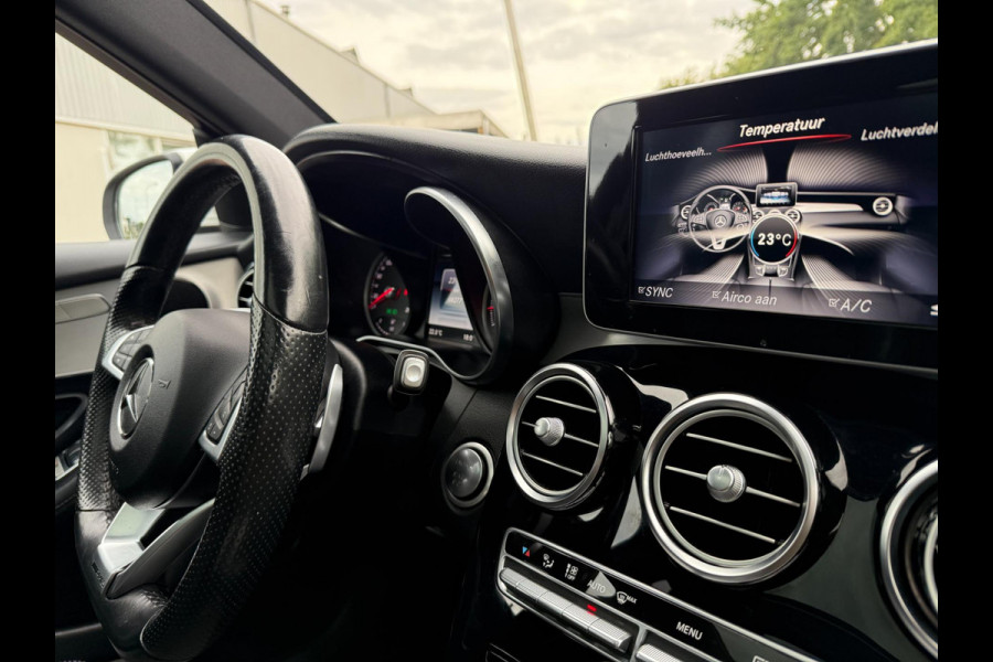 Mercedes-Benz GLC 250 4MATIC AMG Premium Plus PANO LEER LUXE NAP NETJES