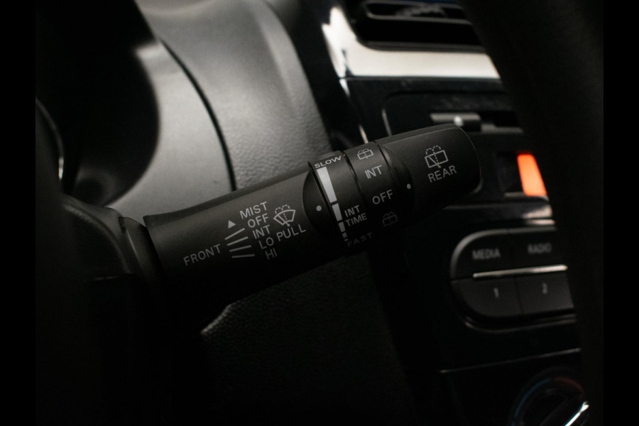 Mitsubishi Space Star 1.0 Cool+ Sport (AIRCO,BLUETOOTH,BLACK EDITION,SPORTSTOELEN,SPOILER,NIEUWE APK,NETTE STAAT)