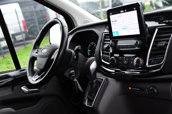 Ford Transit Custom 300 2.0 TDCI L2H1 Black Edition DC Limited Camera, Cruise, Carplay, Automaat, LED, Multimedia, Sensoren, 170PK, UNIEK!