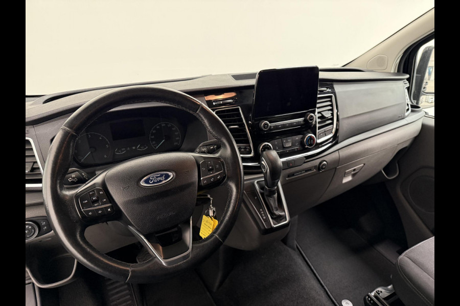 Ford Transit Custom 300 2.0 TDCI 130 pk Automaat Dubbele Cabine LIMITED! L2 | Navigatie | Airco | Bluetooth | 5-Zits | Trekhaak | DAB+