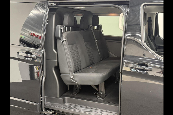 Ford Transit Custom 300 2.0 TDCI 130 pk Automaat Dubbele Cabine LIMITED! L2 | Navigatie | Airco | Bluetooth | 5-Zits | Trekhaak | DAB+