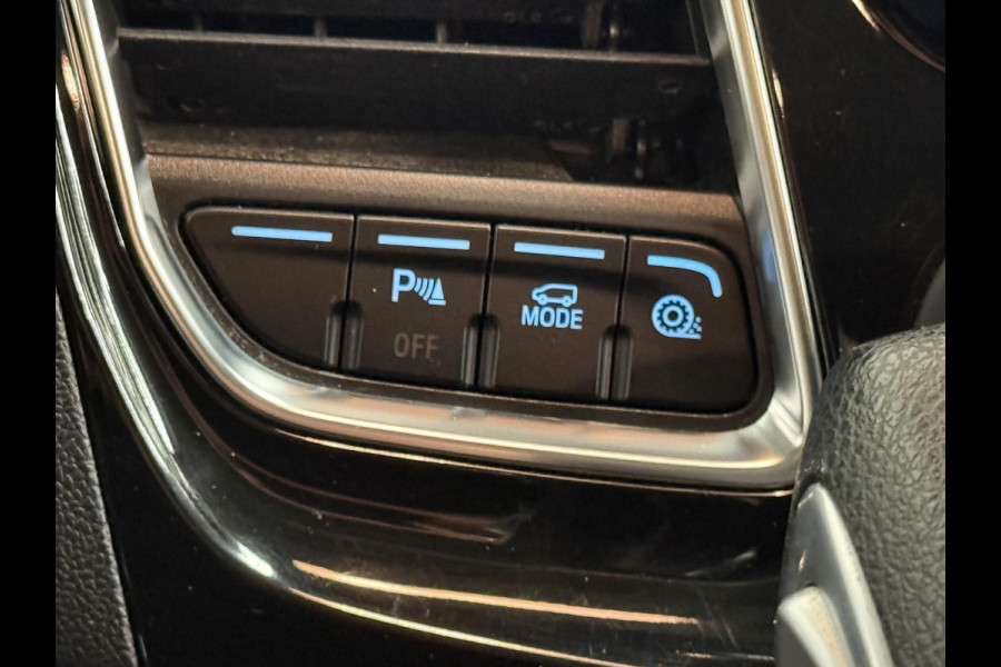 Ford Transit Custom 300 2.0 TDCI 130 pk Automaat Dubbele Cabine LIMITED! L2 | Navigatie | Airco | Bluetooth | 5-Zits | Trekhaak | DAB+