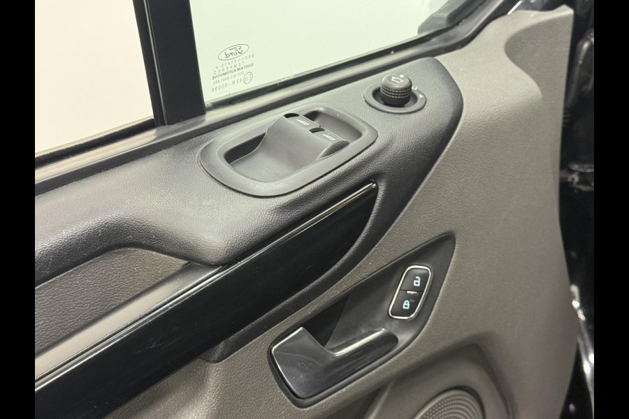 Ford Transit Custom 300 2.0 TDCI 130 pk Automaat Dubbele Cabine LIMITED! L2 | Navigatie | Airco | Bluetooth | 5-Zits | Trekhaak | DAB+