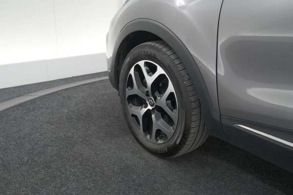 Renault Captur TCe 120 Intens | Camera | Dodehoekdetectie | Navigatie | Stoelverwarming | Parkeersensoren