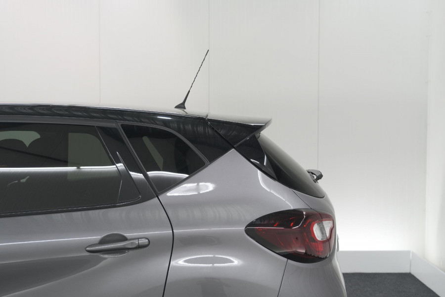 Renault Captur TCe 120 Intens | Camera | Dodehoekdetectie | Navigatie | Stoelverwarming | Parkeersensoren