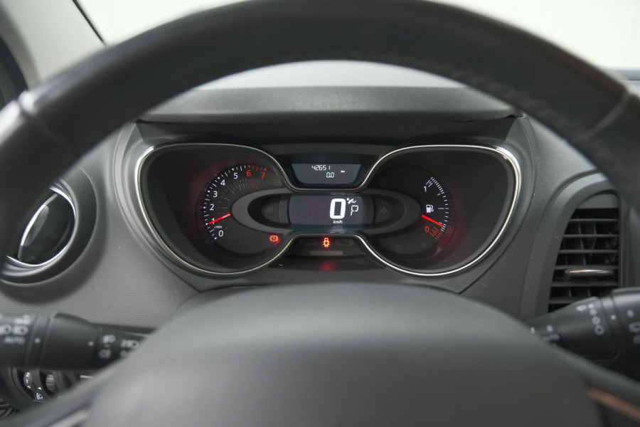 Renault Captur TCe 120 Intens | Camera | Dodehoekdetectie | Navigatie | Stoelverwarming | Parkeersensoren