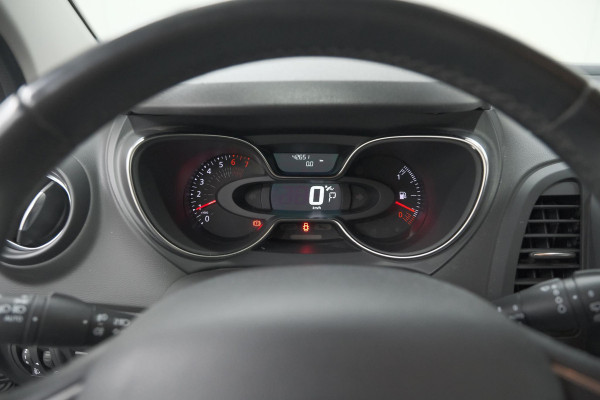 Renault Captur TCe 120 Intens | Camera | Dodehoekdetectie | Navigatie | Stoelverwarming | Parkeersensoren