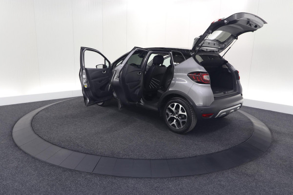 Renault Captur TCe 120 Intens | Camera | Dodehoekdetectie | Navigatie | Stoelverwarming | Parkeersensoren