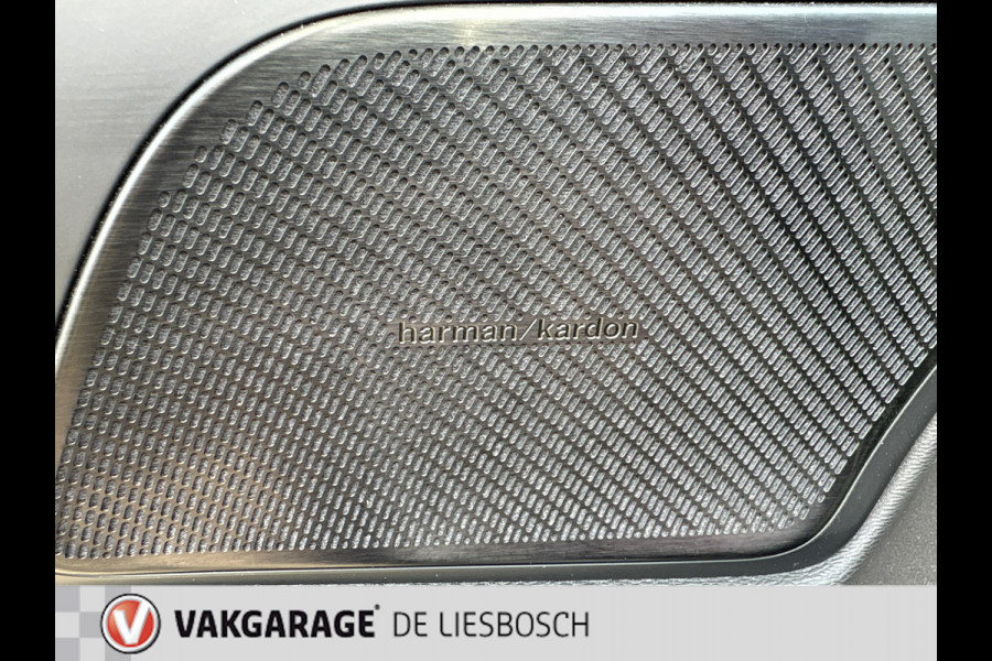 Volvo V60 2.0 T6 Recharge AWD Business Pro/leer/trekhaak/camera/navi/orig ned