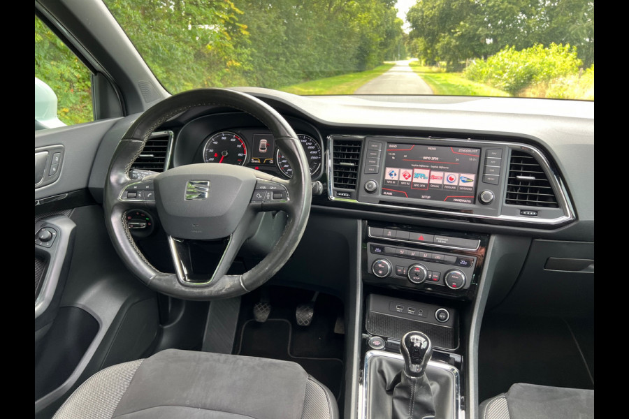 Seat Ateca 1.4 EcoTSI Xcellence | Pano + Cruise + Navi |