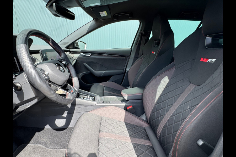 Škoda Octavia Combi 1.4 TSI RS iV PHEV * Trekhaak * Keyless * Stoelverwarming *