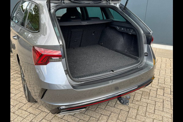Škoda Octavia Combi 1.4 TSI RS iV PHEV * Trekhaak * Keyless * Stoelverwarming *