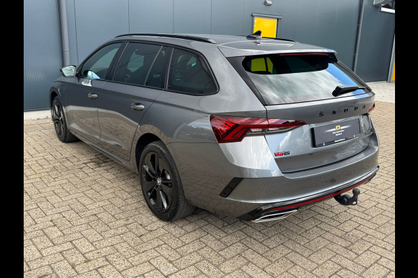 Škoda Octavia Combi 1.4 TSI RS iV PHEV * Trekhaak * Keyless * Stoelverwarming *