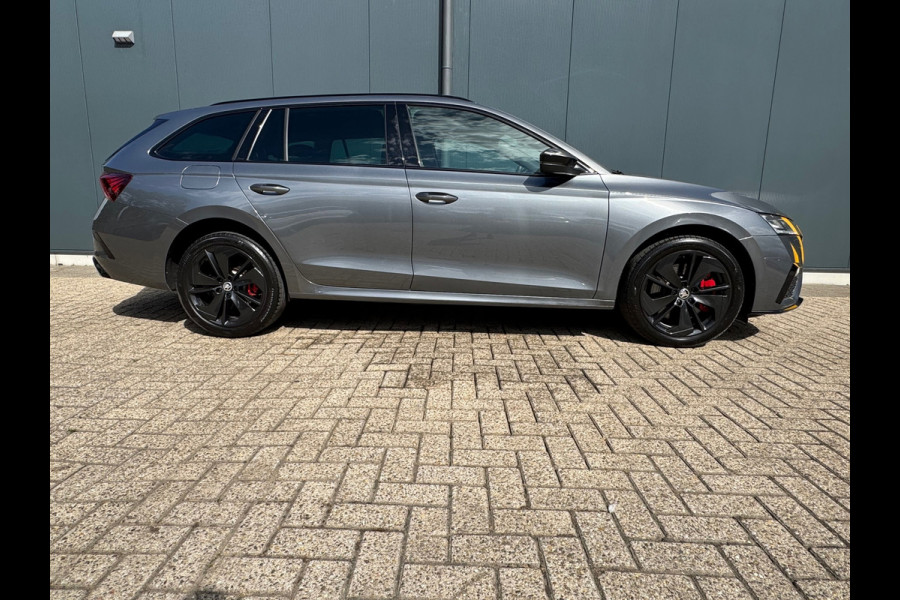 Škoda Octavia Combi 1.4 TSI RS iV PHEV * Trekhaak * Keyless * Stoelverwarming *