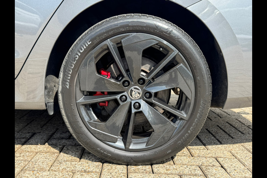 Škoda Octavia Combi 1.4 TSI RS iV PHEV * Trekhaak * Keyless * Stoelverwarming *