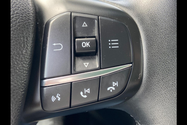 Ford Focus 1.0 TITANIUM CAMERA/NAVI/KEYLESS/LANE/CARPLAY
