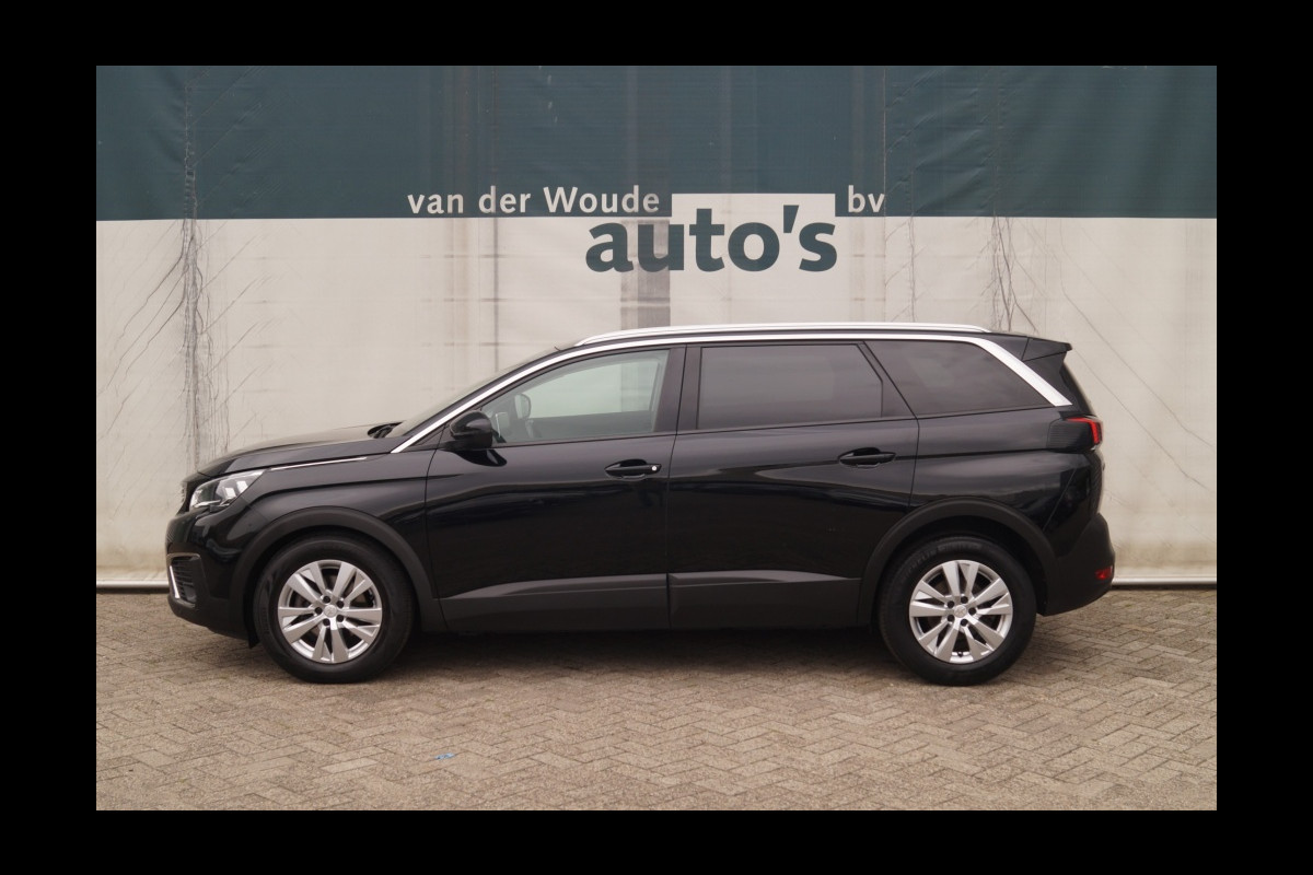 Peugeot 5008 1.2 PureTech 130pk Automaat Executive 7-persoons Peugeot 5008 1.2 PureTech 130pk Automaat Executive 7-persoons