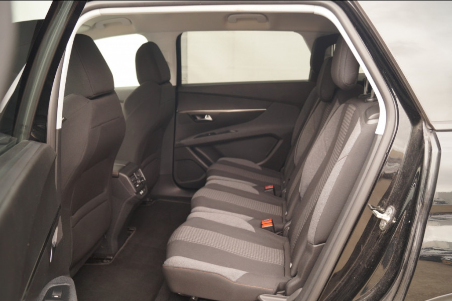 Peugeot 5008 1.2 PureTech 130pk Automaat Executive 7-persoons