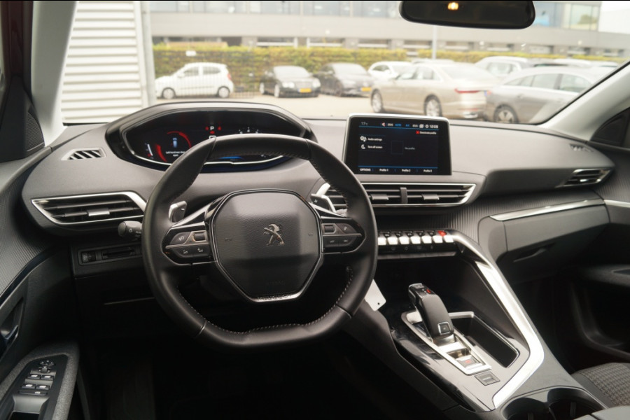 Peugeot 5008 1.2 PureTech 130pk Automaat Executive 7-persoons