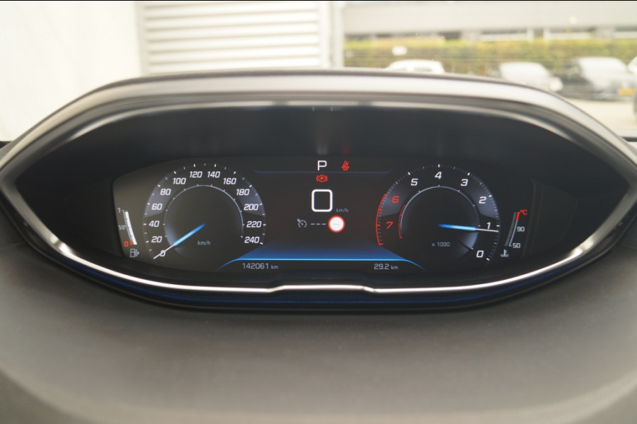 Peugeot 5008 1.2 PureTech 130pk Automaat Executive 7-persoons