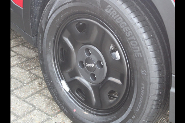 Jeep Avenger 54kWh | Uit voorraad leverbaar |