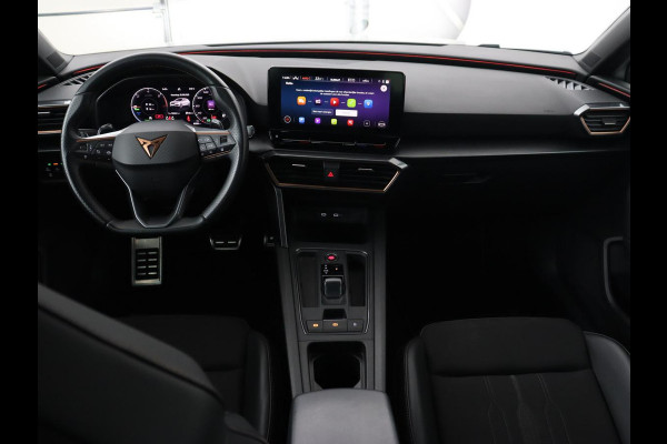 CUPRA Leon 1.4 eHybrid VZ | 245pk | Stoel & stuurverwarming | Carplay | Camera | Adaptive cruise | Navigatie | Sfeerverlichting | Keyless | Sportstoelen | PHEV | Plug In