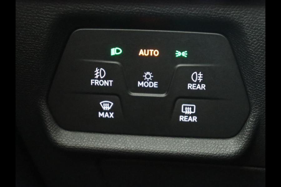 CUPRA Leon 1.4 eHybrid VZ | 245pk | Stoel & stuurverwarming | Carplay | Camera | Adaptive cruise | Navigatie | Sfeerverlichting | Keyless | Sportstoelen | PHEV | Plug In