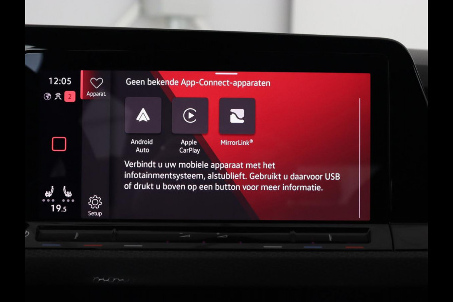 Volkswagen Golf 2.0 TSI GTI Clubsport | 300pk | Stoel & stuurverwarming | Carplay | Sfeerverlichting | LED Plus | Sportstoelen | Parkeerhulp | Digital Cockpit | Climate control
