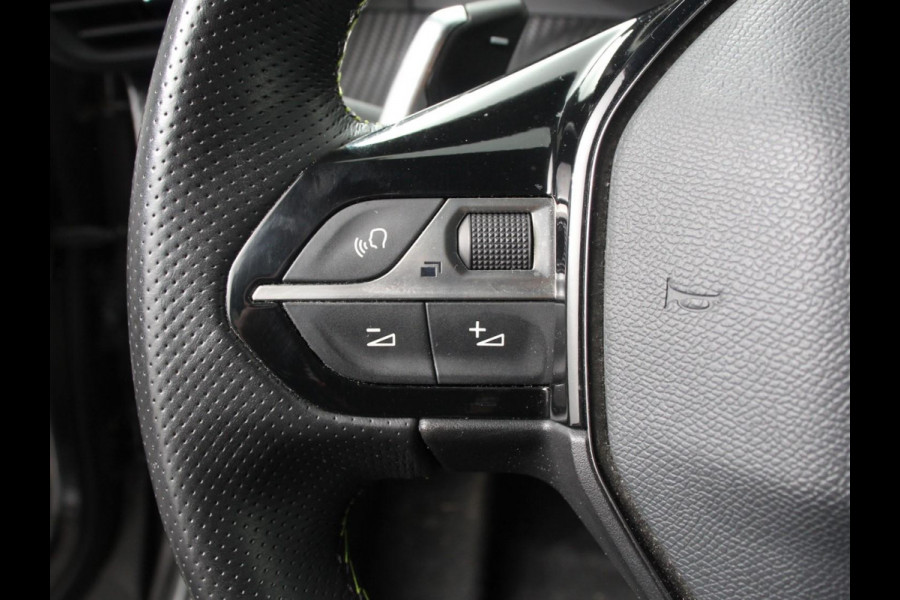 Peugeot 2008 1.2 PureTech 130pk Automaat GT-Line Navigatie Apple Carplay/Android Auto Camera Parkeersensoren Ledverlichting Cruise Control Virtual Cockpit Climate Control Lichtmetalen velgen