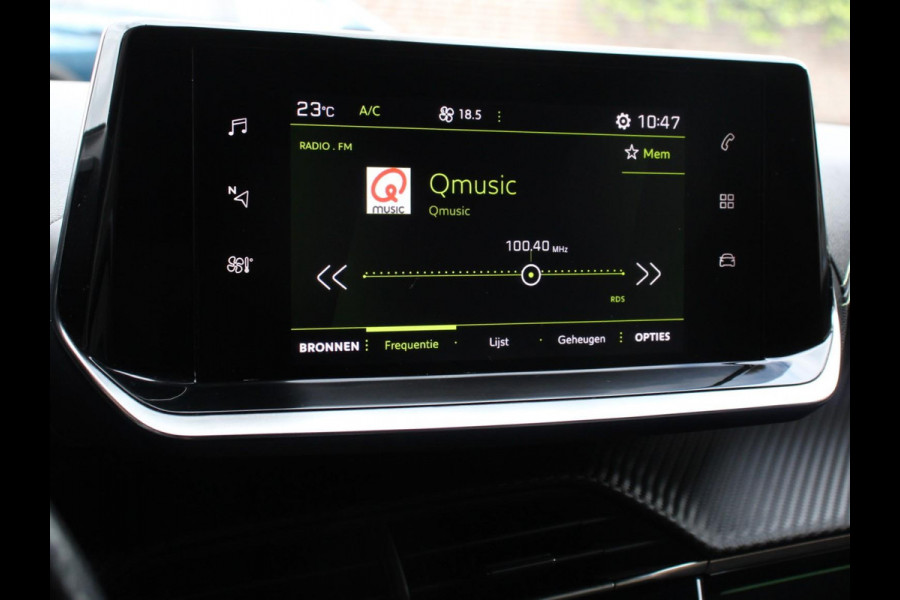Peugeot 2008 1.2 PureTech 130pk Automaat GT-Line Navigatie Apple Carplay/Android Auto Camera Parkeersensoren Ledverlichting Cruise Control Virtual Cockpit Climate Control Lichtmetalen velgen