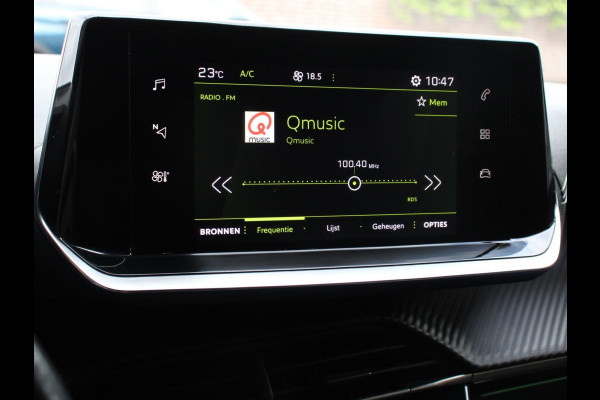 Peugeot 2008 1.2 PureTech 130pk Automaat GT-Line Navigatie Apple Carplay/Android Auto Camera Parkeersensoren Ledverlichting Cruise Control Virtual Cockpit Climate Control Lichtmetalen velgen