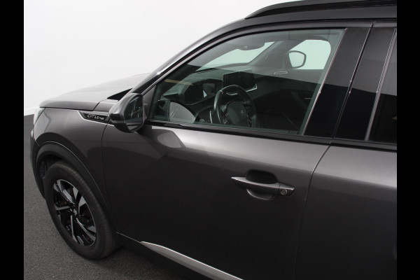 Peugeot 2008 1.2 PureTech 130pk Automaat GT-Line Navigatie Apple Carplay/Android Auto Camera Parkeersensoren Ledverlichting Cruise Control Virtual Cockpit Climate Control Lichtmetalen velgen