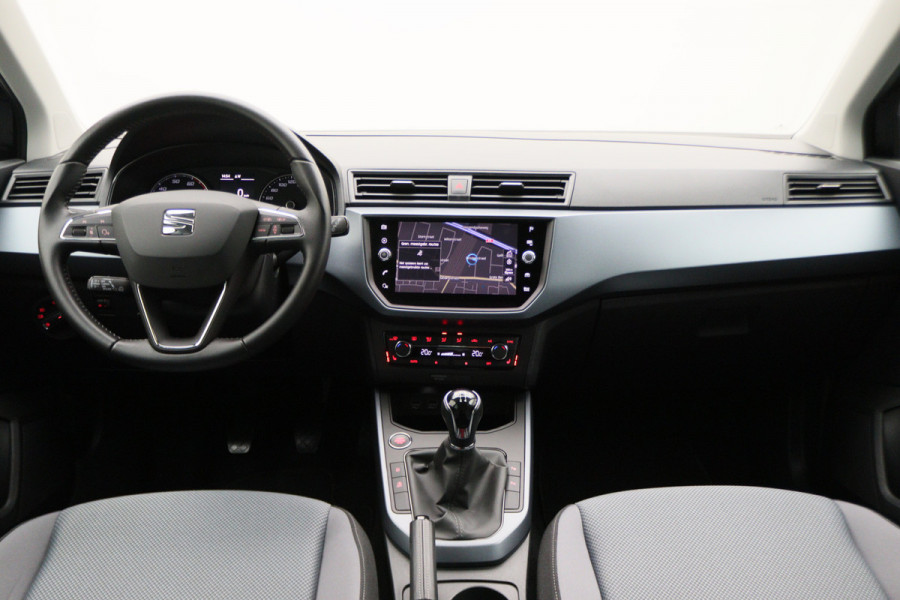 Seat Arona 1.0 TSI Style Business Intense Camera, Apple Carplay, Keyless, Climate, PDC, 17"