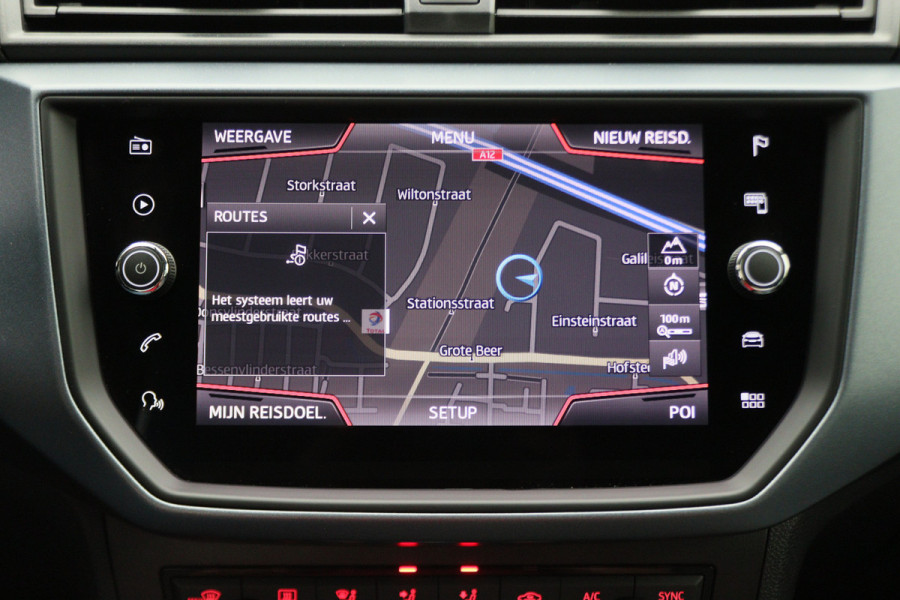 Seat Arona 1.0 TSI Style Business Intense Camera, Apple Carplay, Keyless, Climate, PDC, 17"