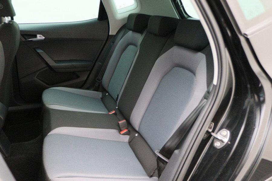 Seat Arona 1.0 TSI Style Business Intense Camera, Apple Carplay, Keyless, Climate, PDC, 17"
