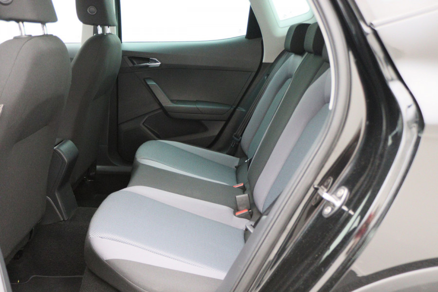 Seat Arona 1.0 TSI Style Business Intense Camera, Apple Carplay, Keyless, Climate, PDC, 17"