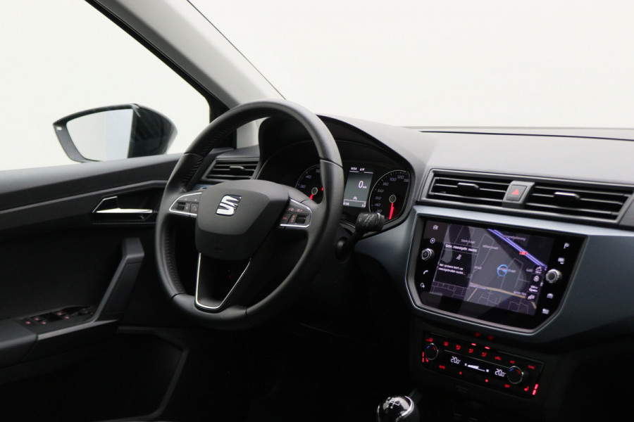 Seat Arona 1.0 TSI Style Business Intense Camera, Apple Carplay, Keyless, Climate, PDC, 17"