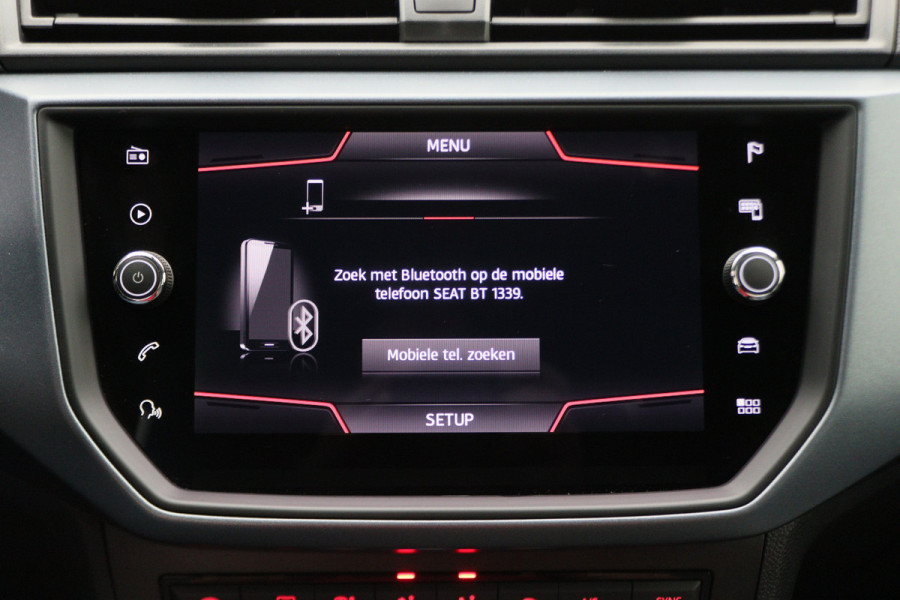 Seat Arona 1.0 TSI Style Business Intense Camera, Apple Carplay, Keyless, Climate, PDC, 17"